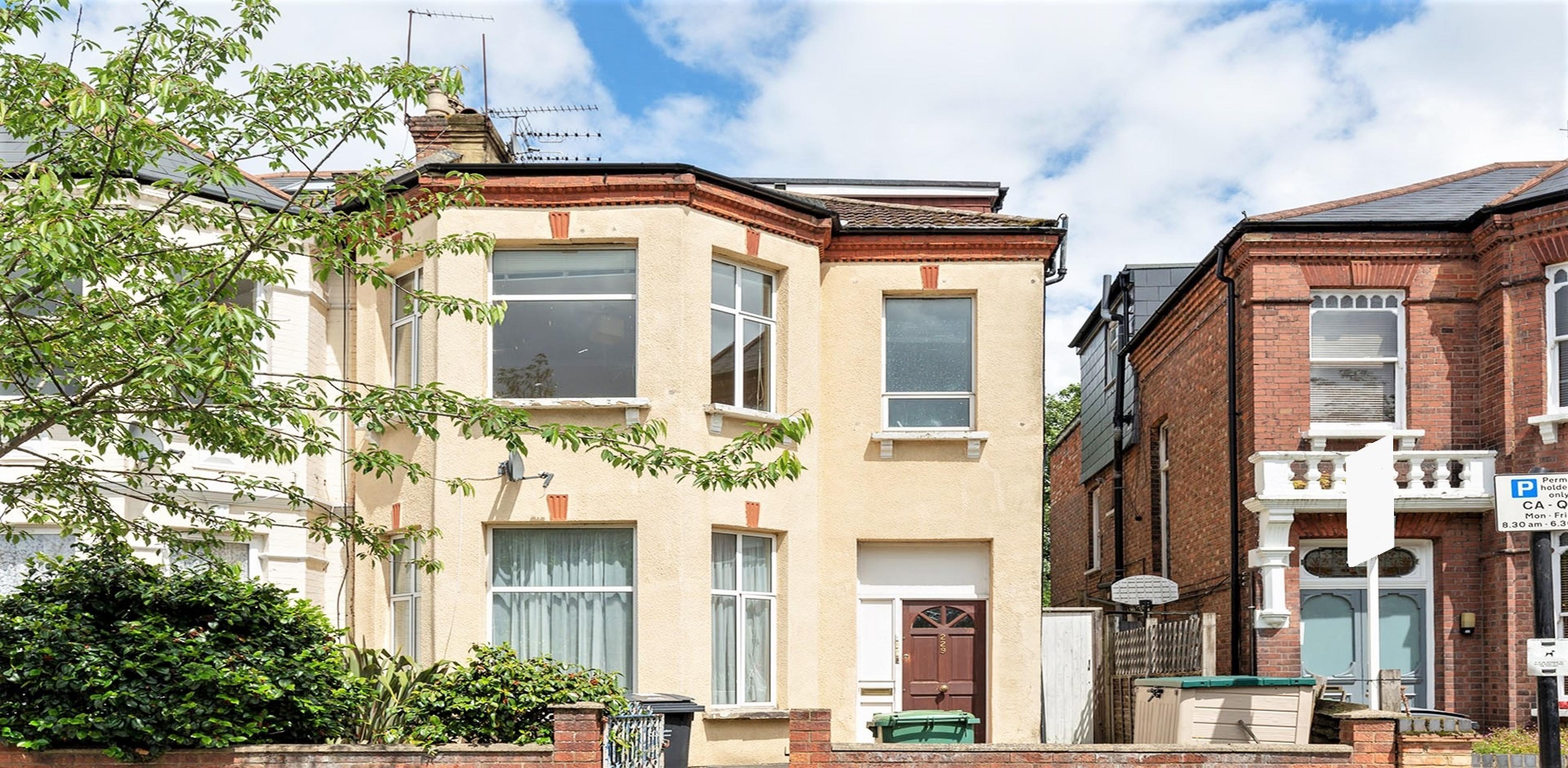 			NO DEPOSIT REQUIRED, 3 Bedroom, 1 bath, 1 reception Flat			 Fordwych Road, WEST HAMPSTEAD NW2